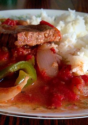 A picture of Hearty Stewed Beef.