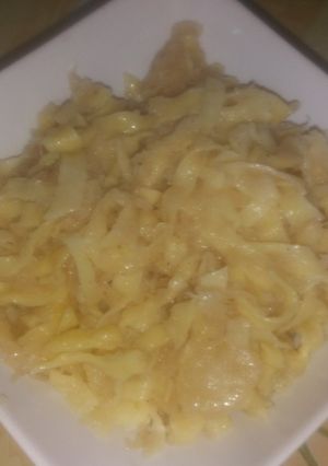 Káposztás "csík", házi gyúrt tésztával 😉 recept fotója
