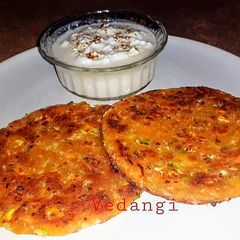 A picture of Mix Veg Paratha.