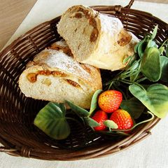 A picture of Fig and Walnut Whole Wheat Bread.