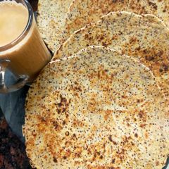 A picture of Sprouted Raagi Roti.