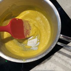 Sweetcorn custard/purée A picture of Sweetcorn custard/purée.