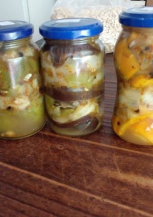 Una foto de Verduras en escabeche