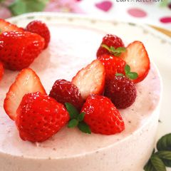 A picture of Strawberry Mousse.