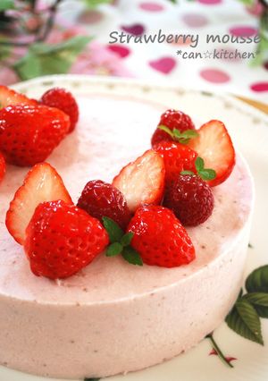 A picture of Strawberry Mousse.