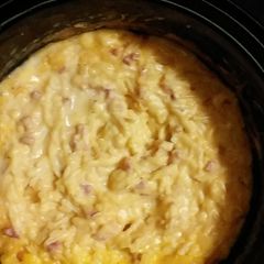 A picture of Creamy hash browns (slow cooker).