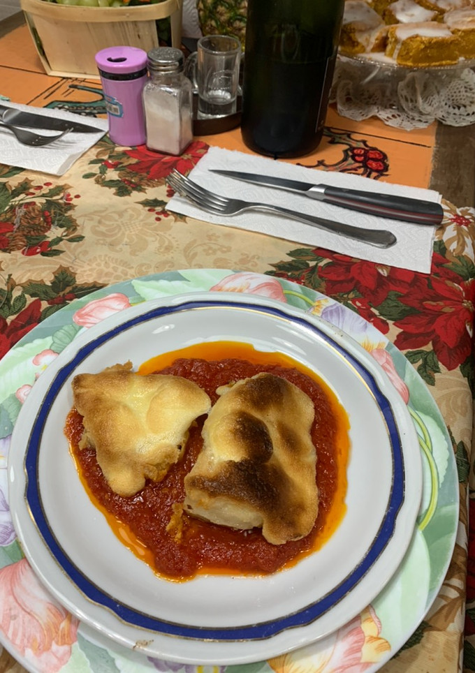Una foto de Bacalao con tomate y alioli al horno