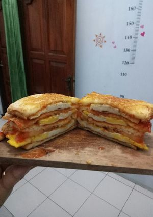 Foto resep Sandwich mini/ gampang/ kenyang/sandwich 4 layer/menu diet