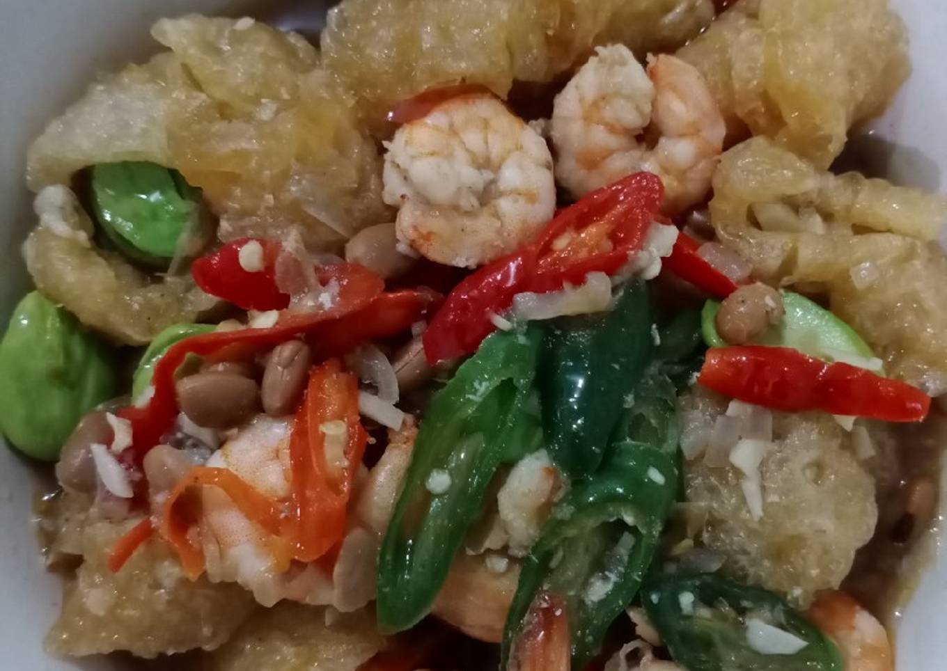 Kerupuk kulit babi+udang+pete masak tauco