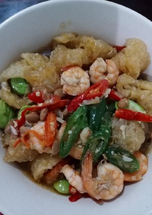 Foto resep Kerupuk kulit babi+udang+pete masak tauco