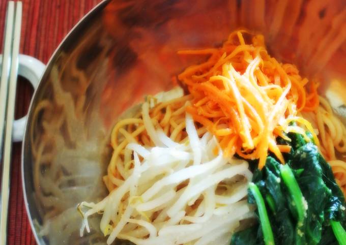 Bibimbap Noodles With Vegetable Namul and All-Purpose Korean Sauce