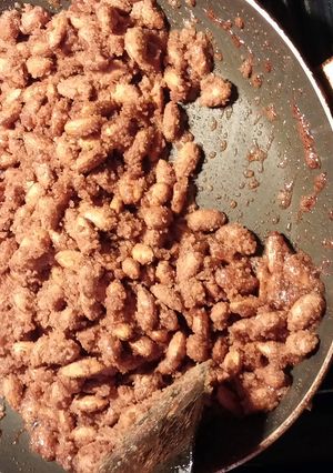 A picture of Candied Almonds.