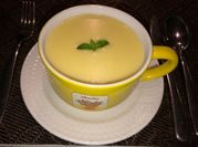 Una foto de crema de choclo