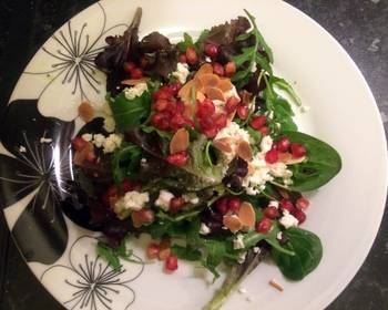 The New Way Cooking Recipe Pomegranate baby leaf rocket salad Savory Delicious