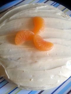 A picture of Zingy Cream Cheese Frosting.