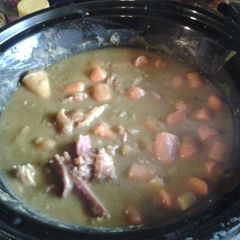 A picture of Split Pea Soup (crockpot).