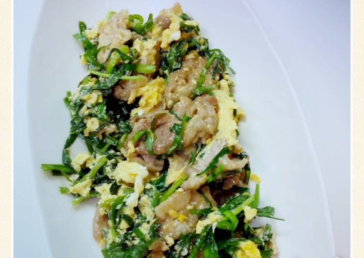 How to Make Recipe of Fight Summer Fatigue! Our Pork, Chive, and Egg Stir-Fry