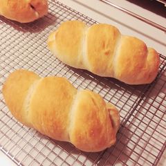 A picture of Sausage roll.