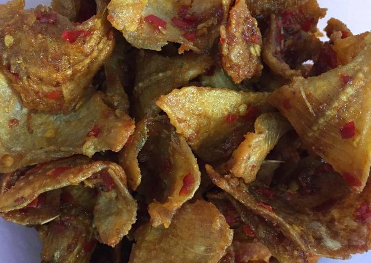 Ikan asin kapas balado renyah