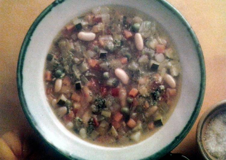 Simple Way to Prepare Quick Minestrone with pesto