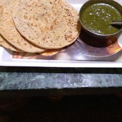 A picture of Sattu ki roti.