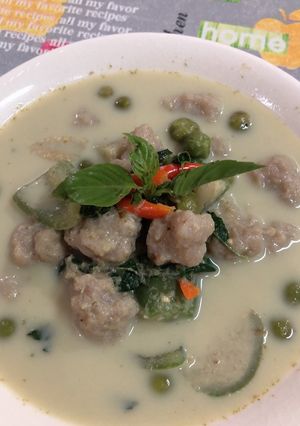 รูปของ สปาเก็ตตี้+แกงเขียวหวานหมูเด้งนมสด