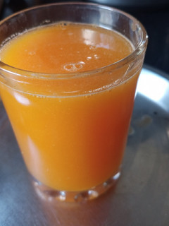 ઓરેન્જ જ્યુસ (Orange Juice Recipe in Gujarati) રેસીપી મુખ્ય ફોટો
