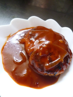 A picture of Eggless Soft, Stewed Hamburgers.