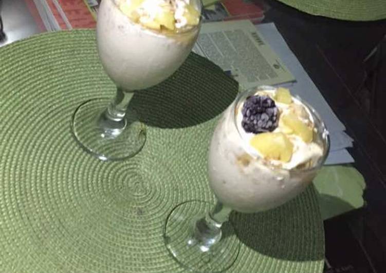 Recipe of Awsome Yogurt and Fruit Parfaits | This is Recipe So Easy You Must Attempt Now !!