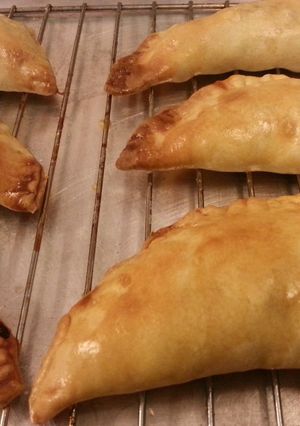 A picture of Empanadas.