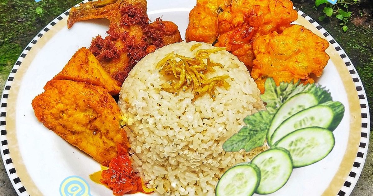 Nasi Liwet Teri (rice cooker)