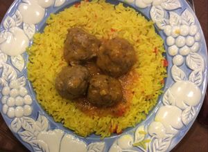 Una foto de Albóndigas con arroz
