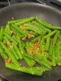 Garlicky Green Beans