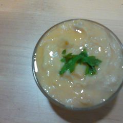 A picture of Hummus.