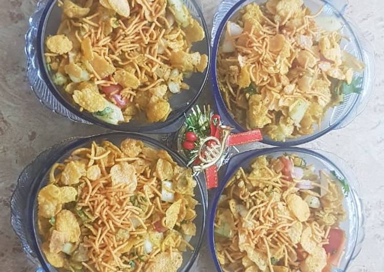 Cornflakes bhel