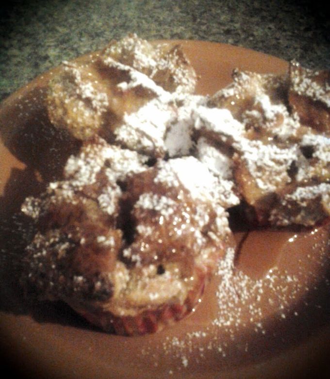 A picture of French Toast Muffins.