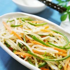 A picture of Bean Sprouts, Peppers, and Carrot Namul (Korean-Style Salad).