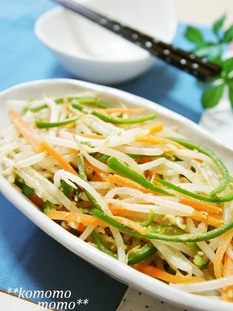 Easy Steps Make Recipes Bean Sprouts, Peppers, and Carrot Namul (Korean-Style Salad) the So Delicious Appealing.