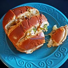 A picture of Cheesy pull apart buns.