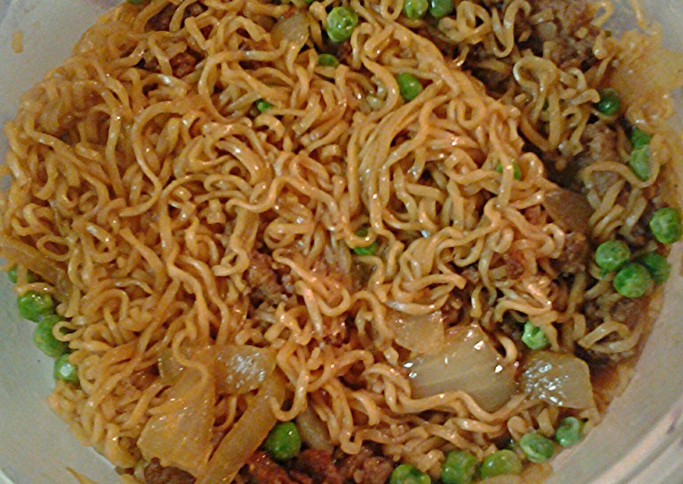 Ramen and sausage