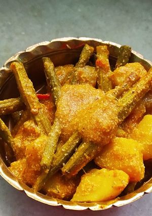 ডাঁটা আলু পোস্ত (Danta aloo posto recipe in Bengali) রেসিপির প্রধান ছবি
