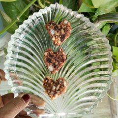 A picture of Dry fruits bites.