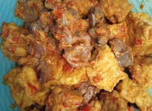 Foto resep Ati ampela tahu tempe bumbu rujak