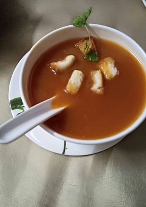A picture of Tomato soup.