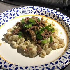 A picture of Suddenly Lime Burger Salad.
