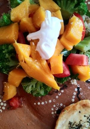 Una foto de Ensalada dulce de quinoa 🍚