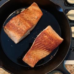 A picture of Seared Salmon.