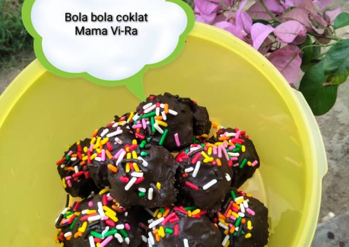 Bola Bola coklat 😊