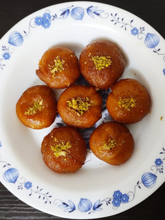 பாதுஷா (Badhusa recipe in tamil) செய்முறை முக்கிய புகைப்படம்