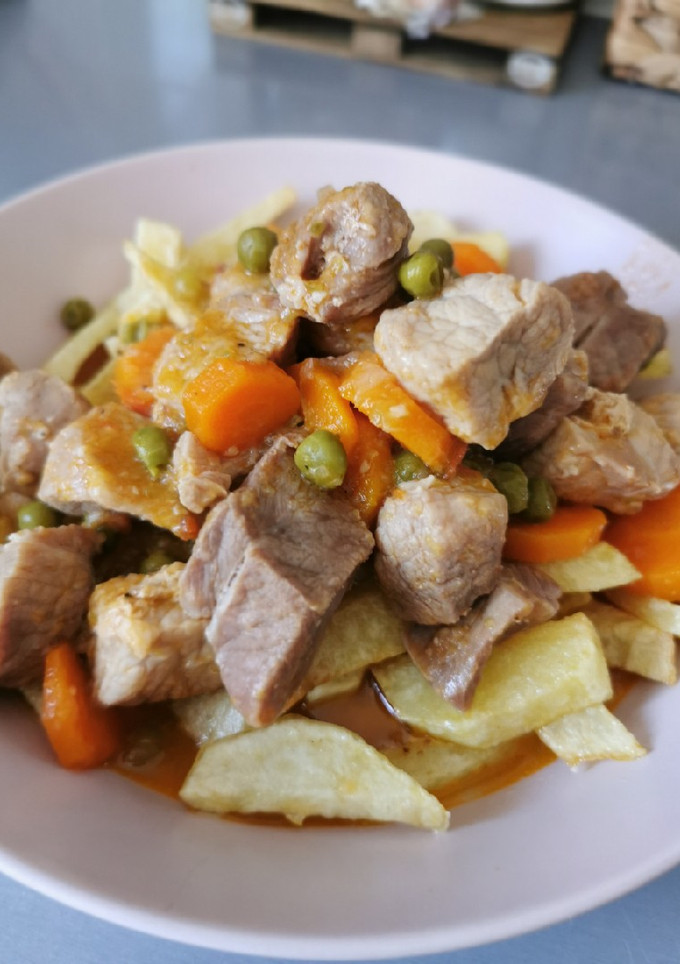 Una foto de Carne en salsa🍖